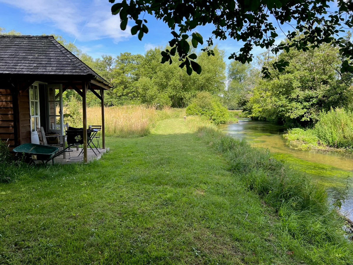 Picture of Dunbridge on the River Dun