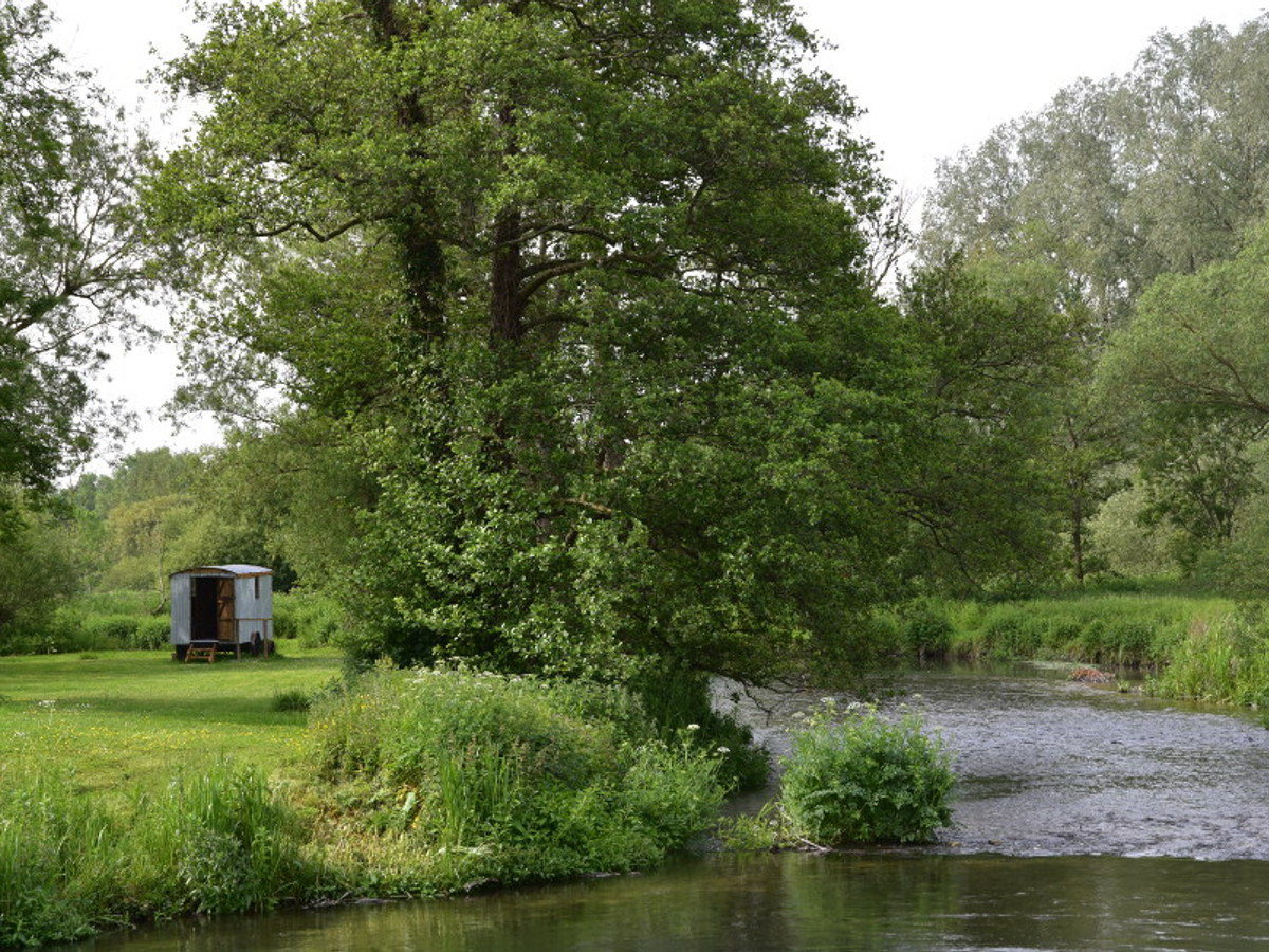View of the Coombe Mill & Kingfisher Lodge fishing beat on the River Avon